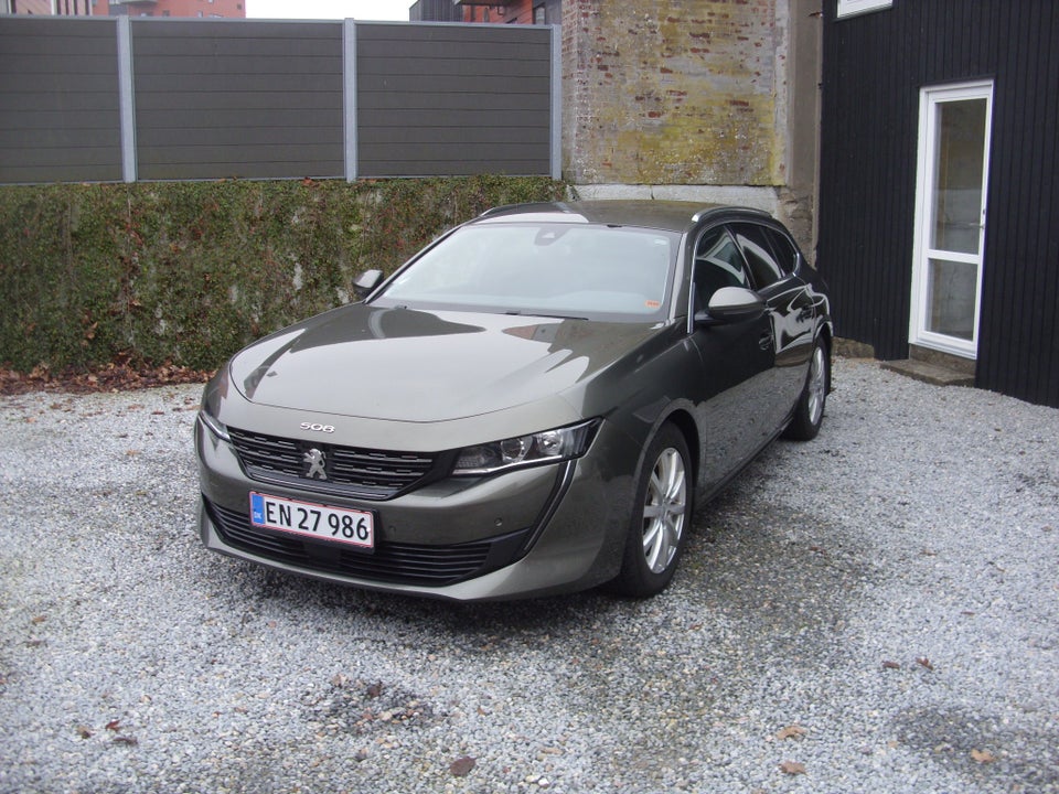 Peugeot 508 1,5 BlueHDi 130 Allure Pack SW EAT8 5d