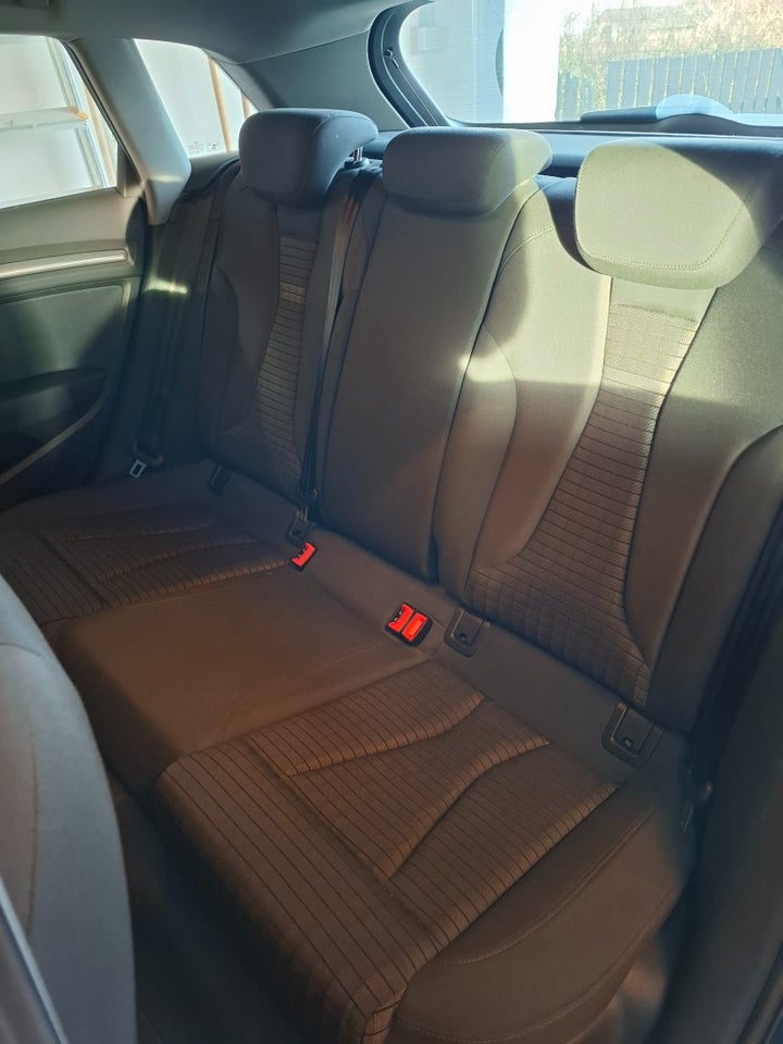 Audi A3 40 TFSi Sport Limited Sportback S-tr. 5d