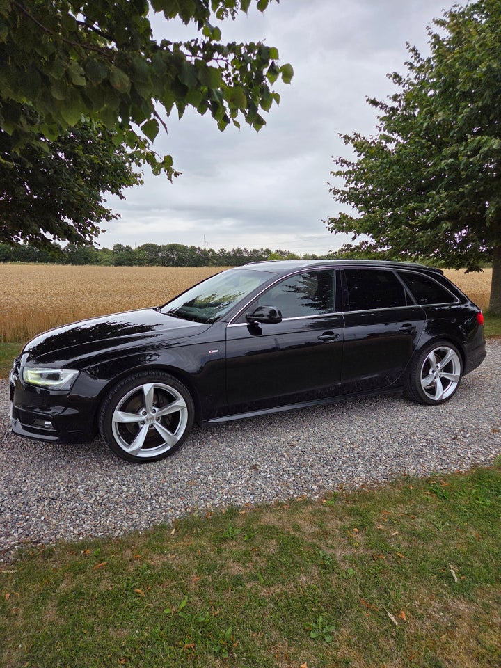 Audi A4 2,0 TFSi 225 S-line Avant quattro S-tr. 5d