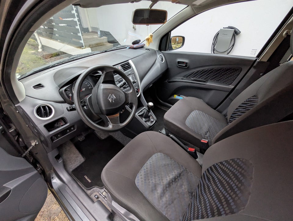 Suzuki Celerio 1,0 Dualjet Style 5d