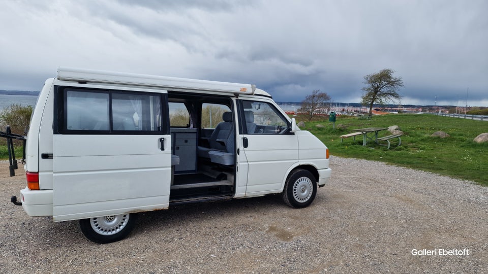 VW California 2,5  4d