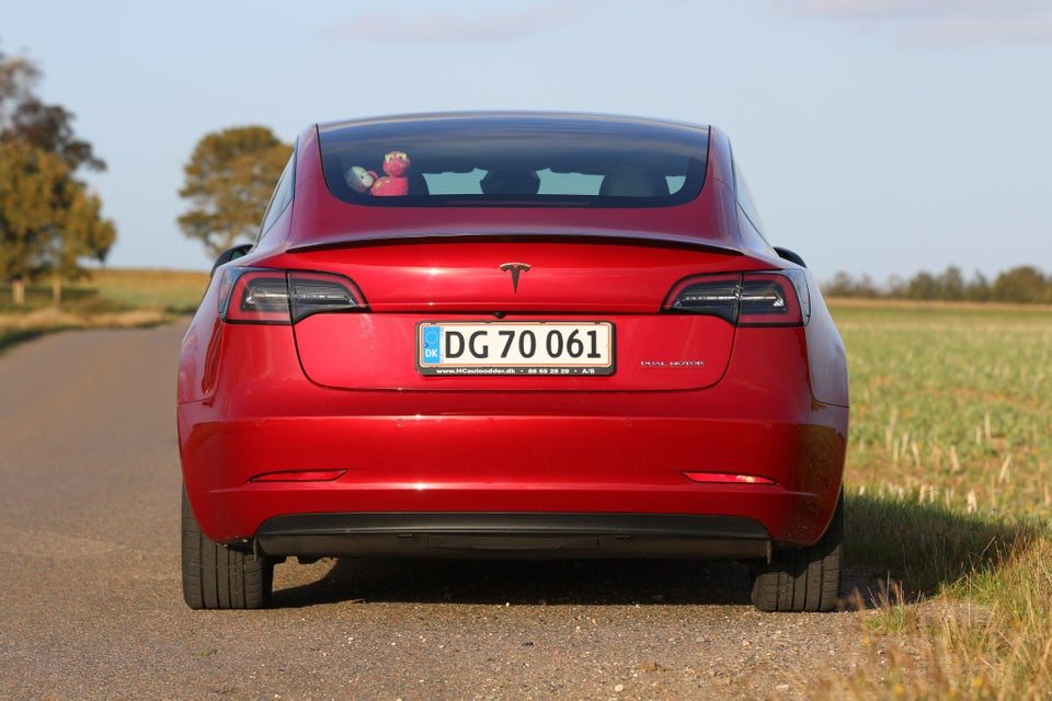 Tesla Model 3 Performance AWD 4d