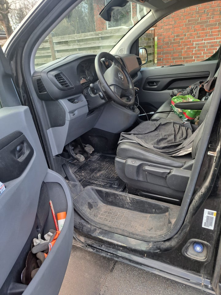 Toyota ProAce 2,0 D 120 Long Base+ 6d