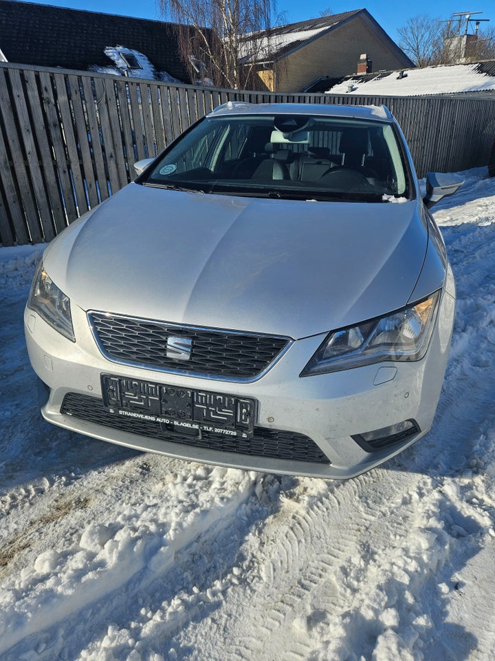Seat Leon 1,6 TDi 110 Style DSG 5d