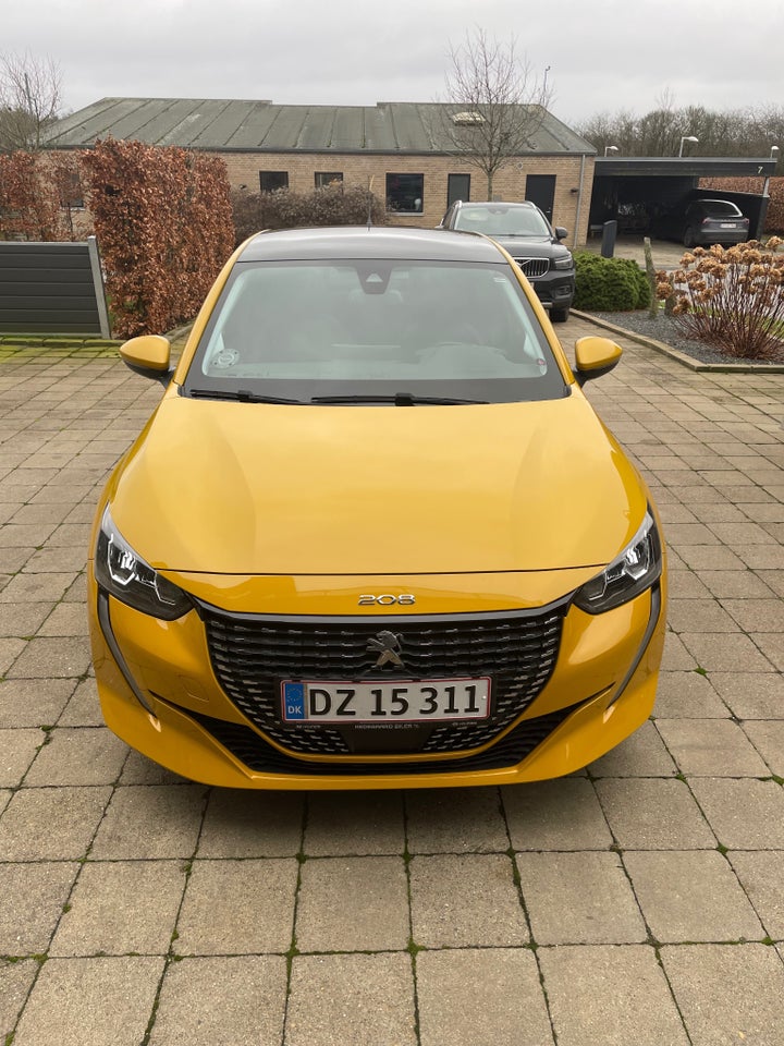 Peugeot 208 1,2 PureTech 100 Allure Sky Comfort 5d