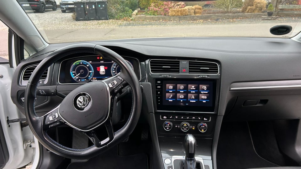 VW e-Golf VII 5d