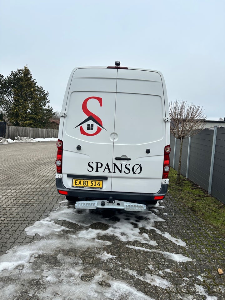 VW Crafter 2,0 TDi 163 Kassevogn M