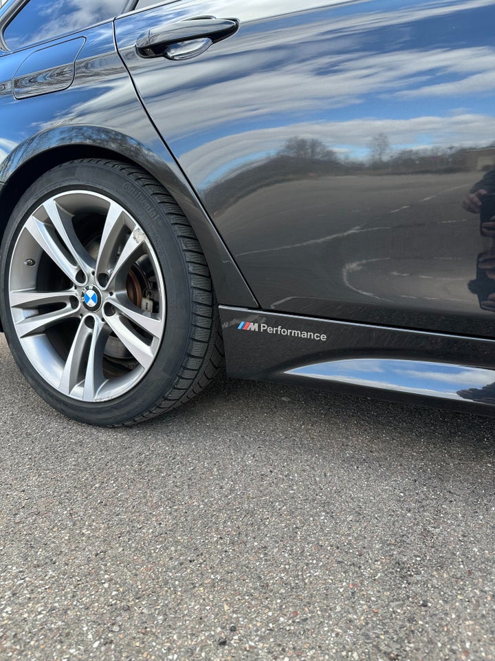 BMW 330d 3,0 Touring M-Sport aut. 5d