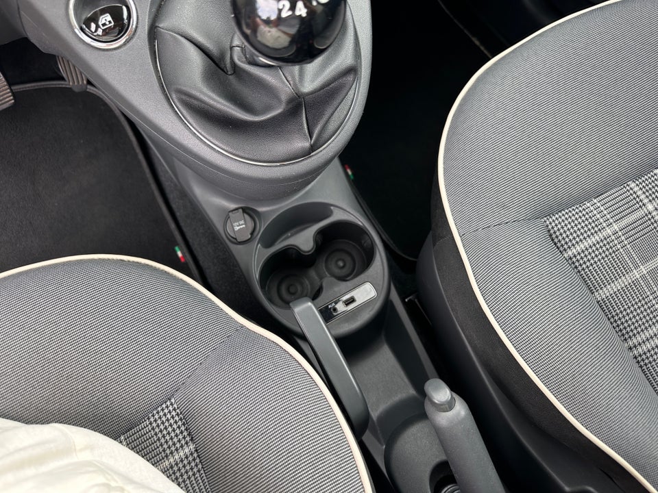 Fiat 500C 0,9 TwinAir 80 Lounge 2d