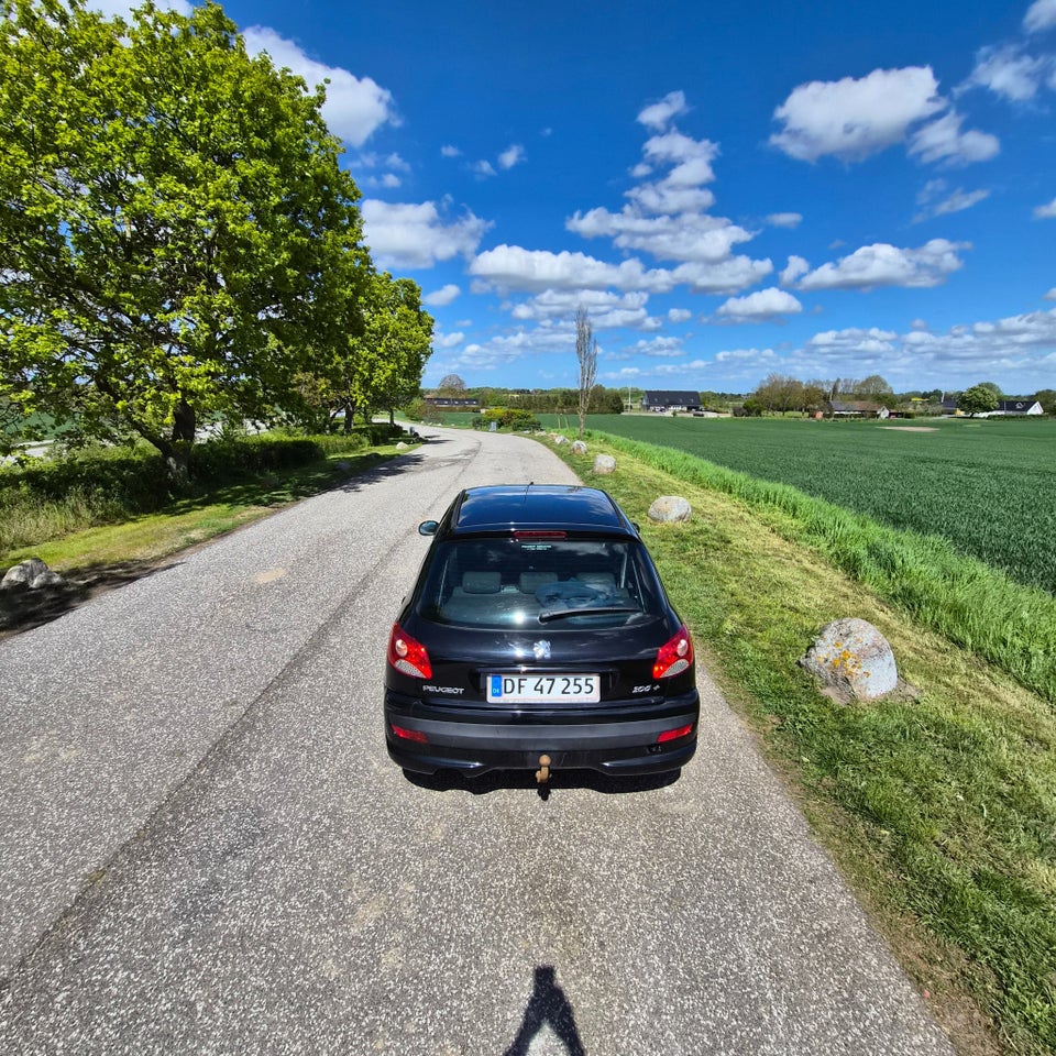Peugeot 206+ 1,4 HDi 70 Comfort+ 5d