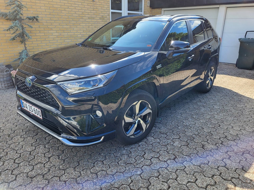 Toyota RAV4 2,5 Plug-in Hybrid H3 AWD-i 5d