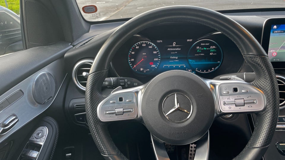 Mercedes GLC300 2,0 AMG Line aut. 4Matic 5d