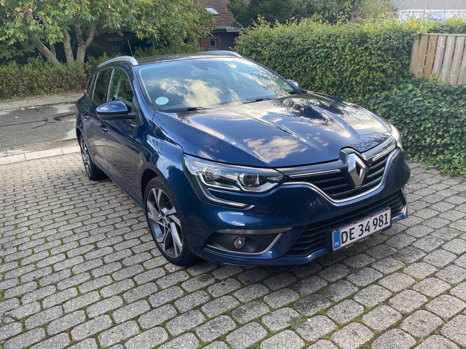 Renault Megane IV 1,5 dCi 110 Zen Sport Tourer 5d