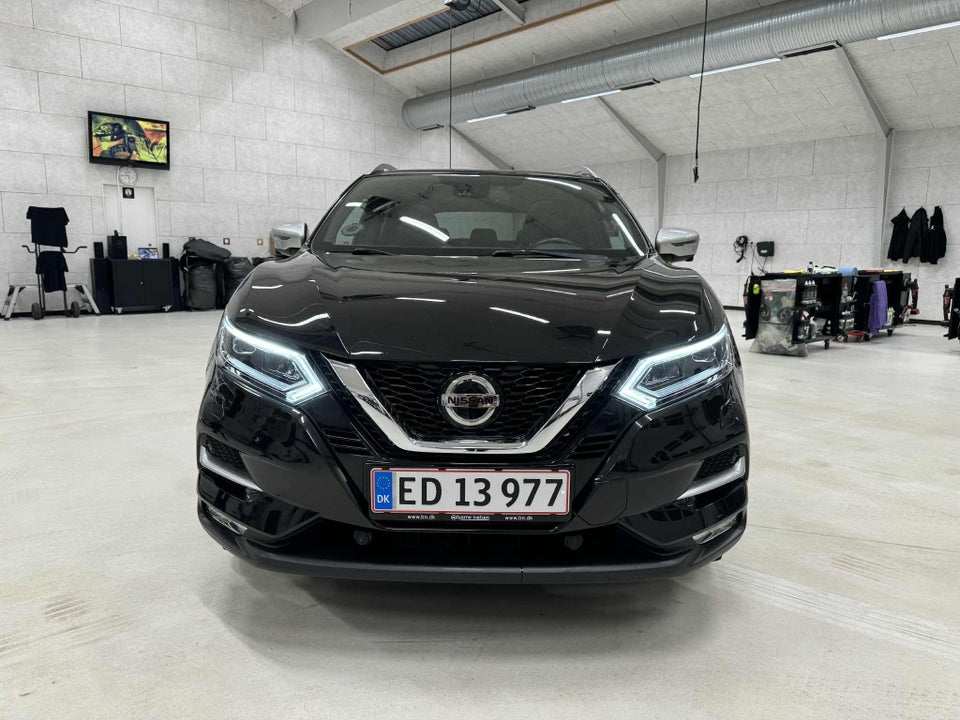 Nissan Qashqai 1,3 Dig-T 140 Tekna+ 5d