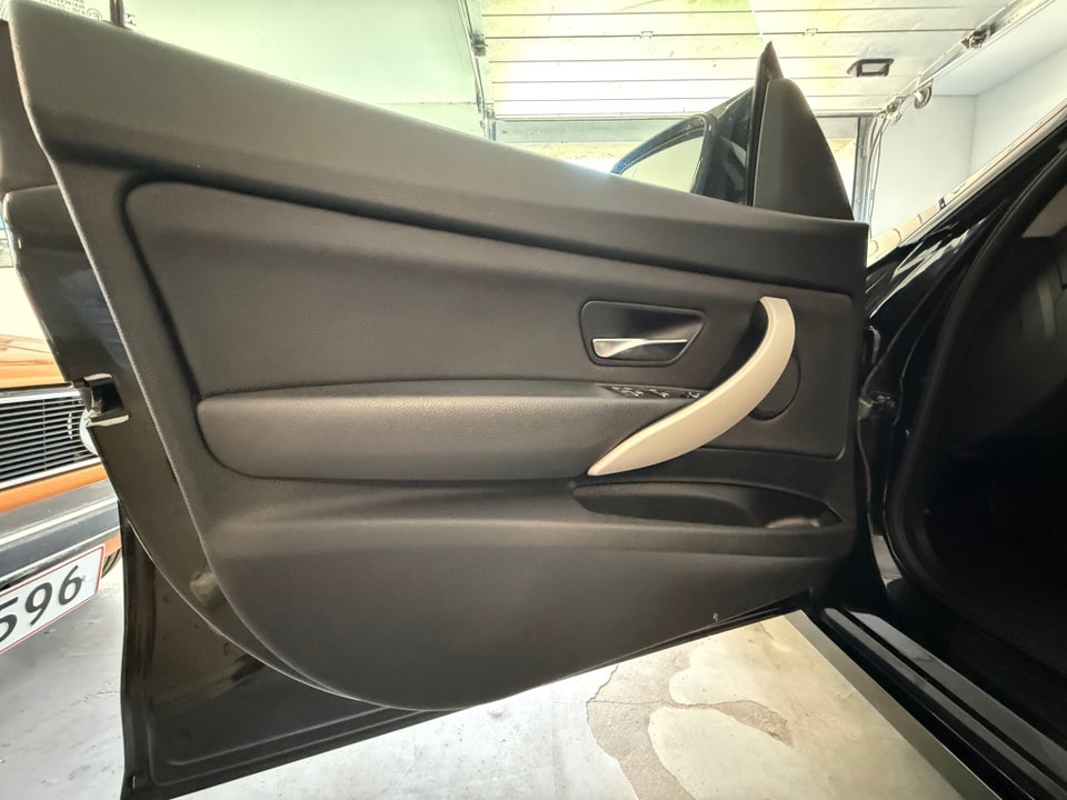 BMW 320d 2,0 Gran Turismo Luxury Line aut. 5d