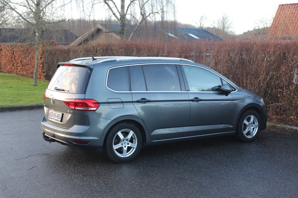 VW Touran 1,4 TSi 150 Highline DSG 7prs 5d