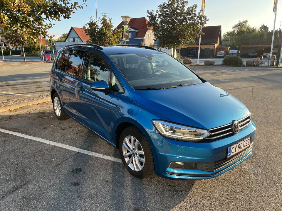 VW Touran 1,6 TDi 115 Comfortline DSG 5d