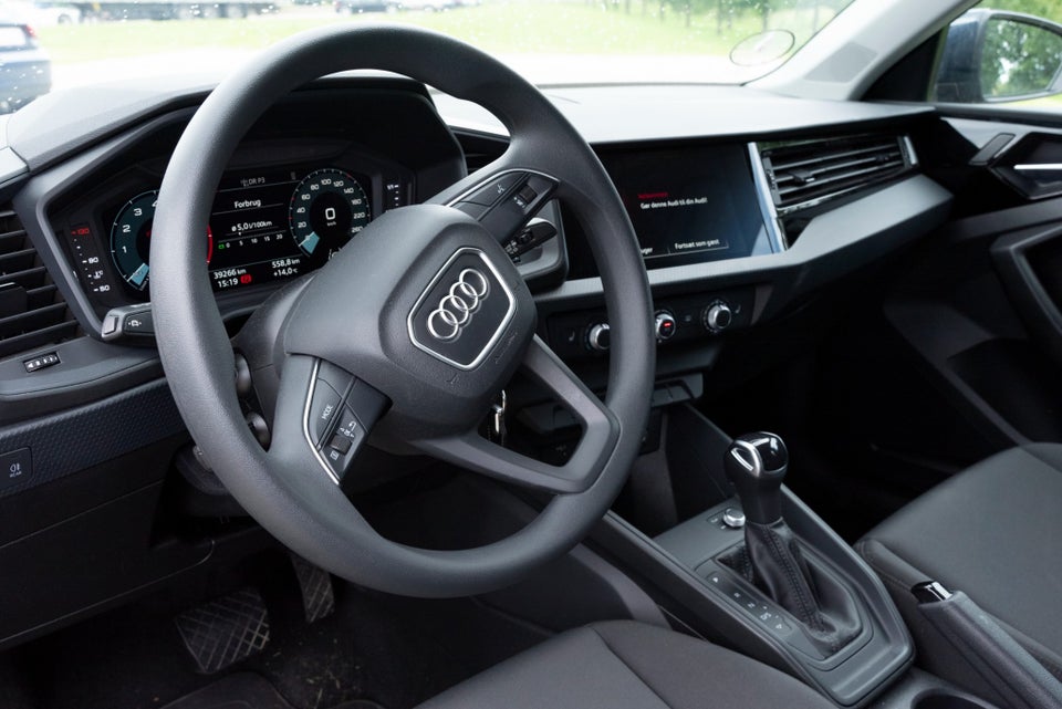 Audi A1 30 TFSi S-line Sportback S-tr. 5d