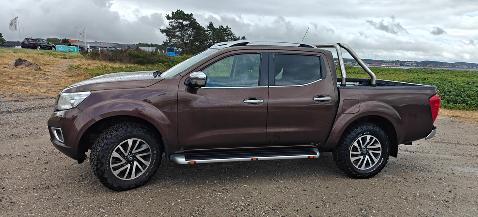 Nissan Navara 2,3 dCi 190 Db.Kab Tekna 4d