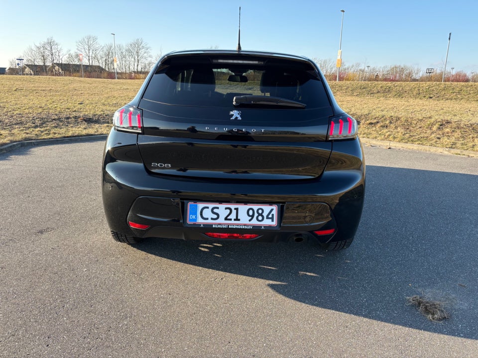 Peugeot 208 1,2 PureTech 100 Allure+ 5d