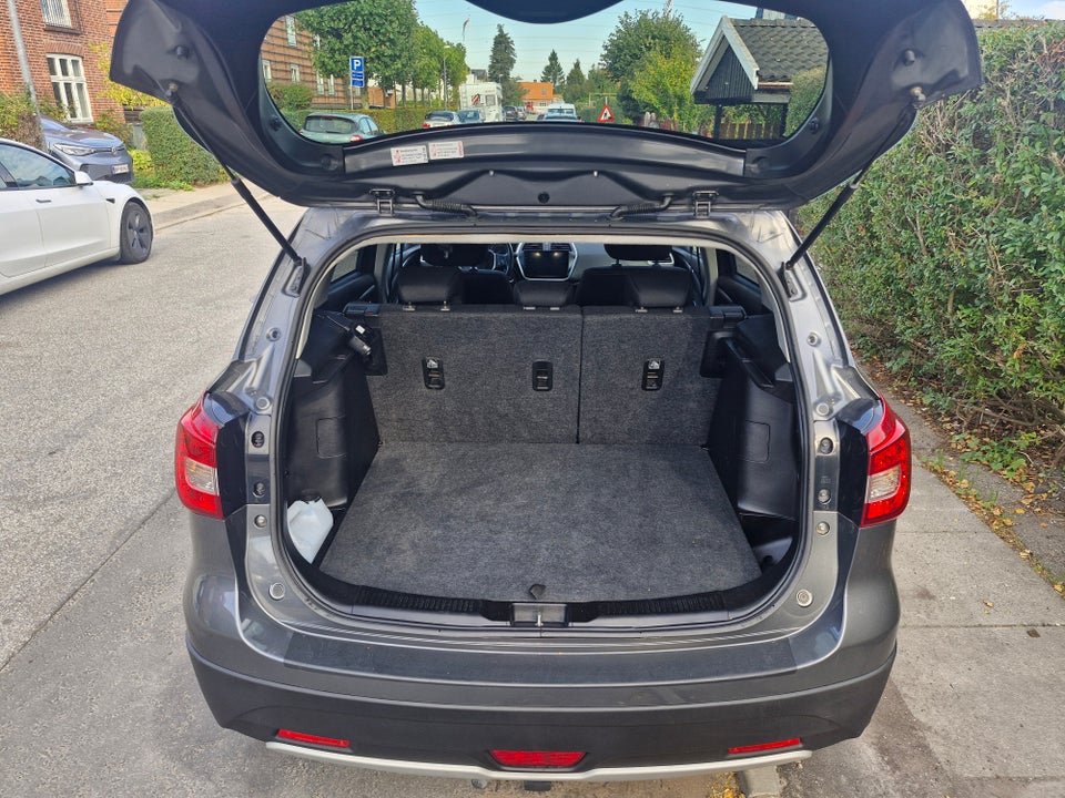 Suzuki S-Cross 1,0 Boosterjet Active 5d