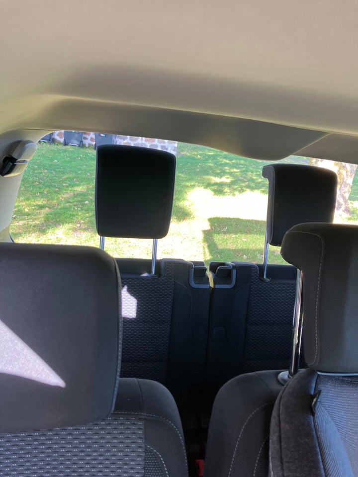 VW Touran 1,4 TSi 150 Comfortline 7prs 5d