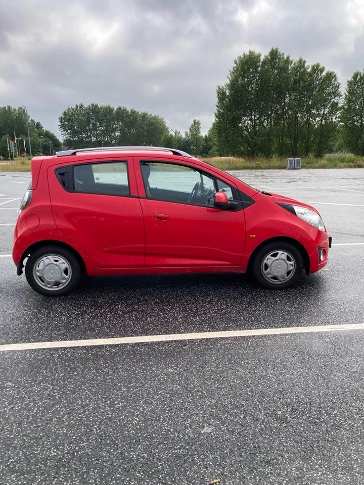Chevrolet Spark 1,0 LS 5d