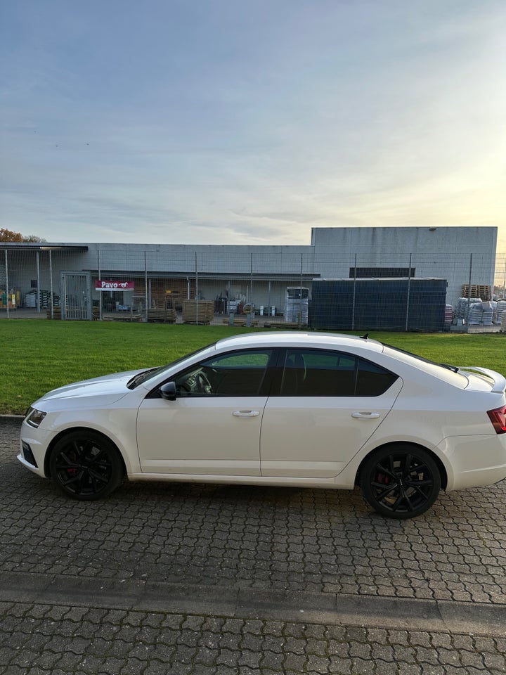 Skoda Octavia 2,0 TSi 245 RS Combi 5d