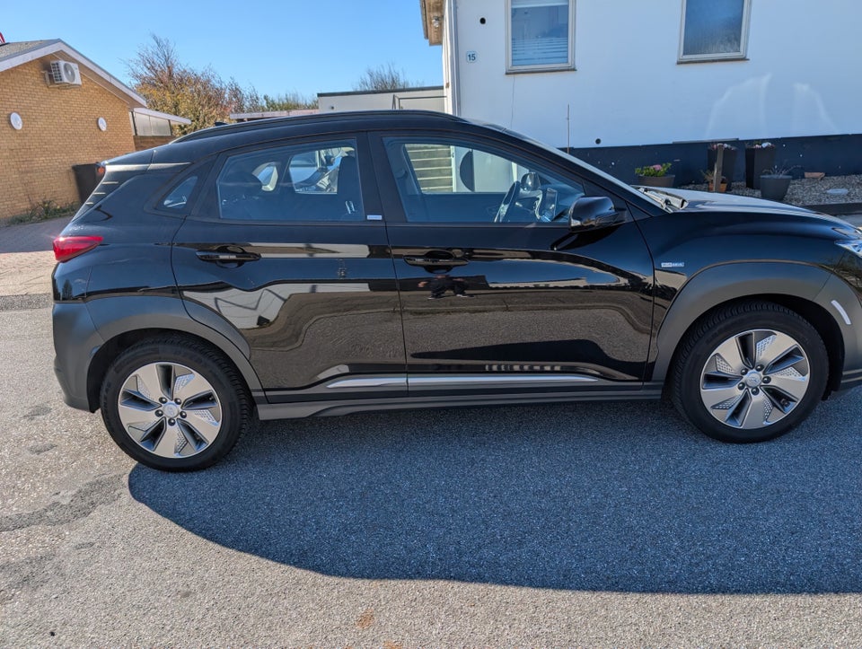 Hyundai Kona 64 EV Trend 5d