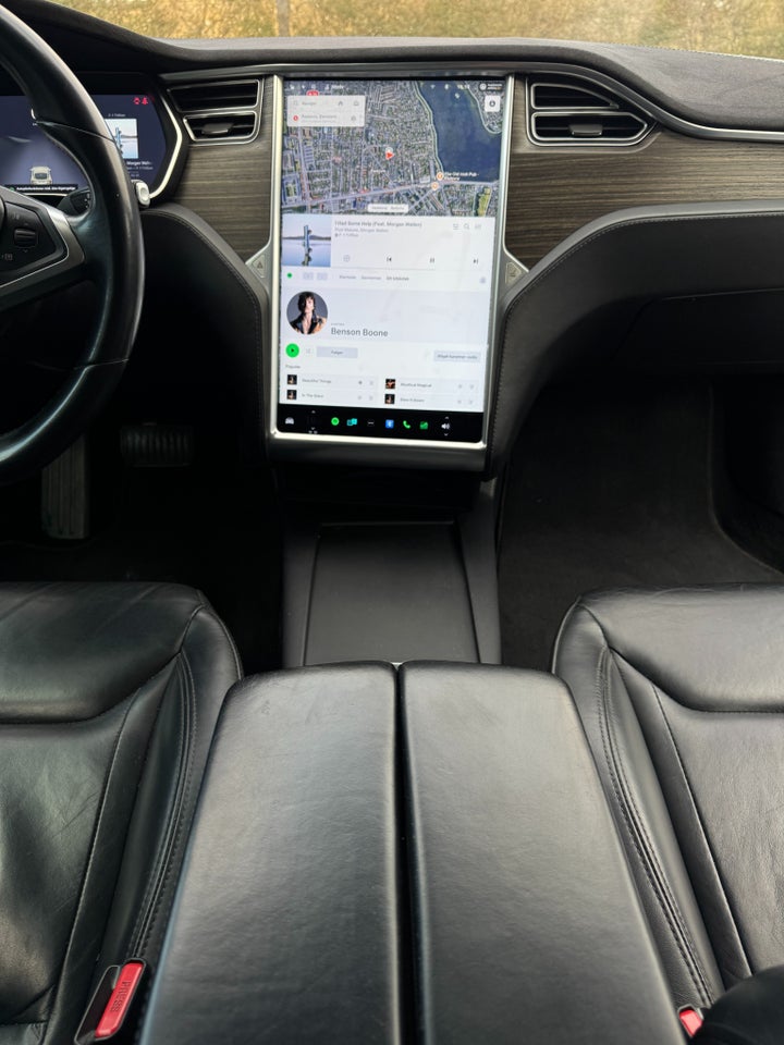 Tesla Model S 90D 5d