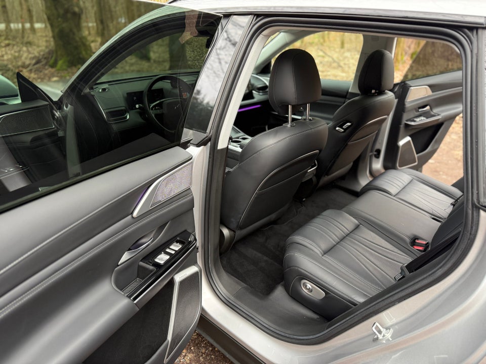 Xpeng G9 Long Range 5d