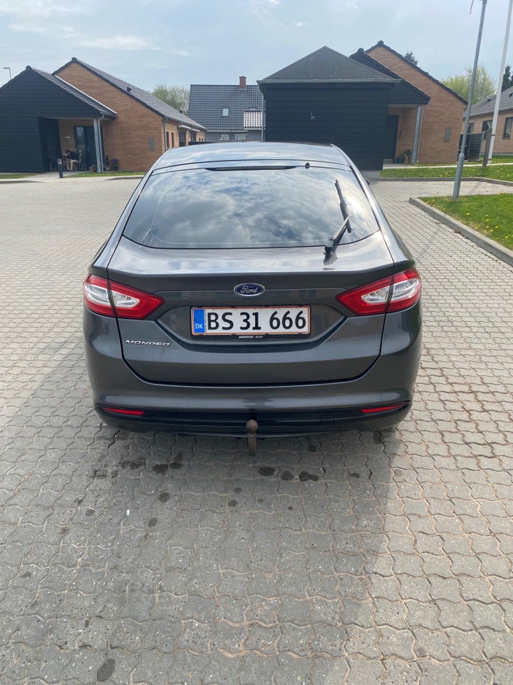 Ford Mondeo 1,5 SCTi 160 Titanium 5d
