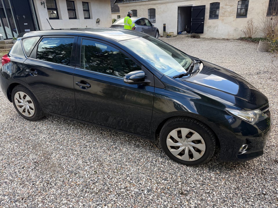 Toyota Auris 1,6 T2 5d