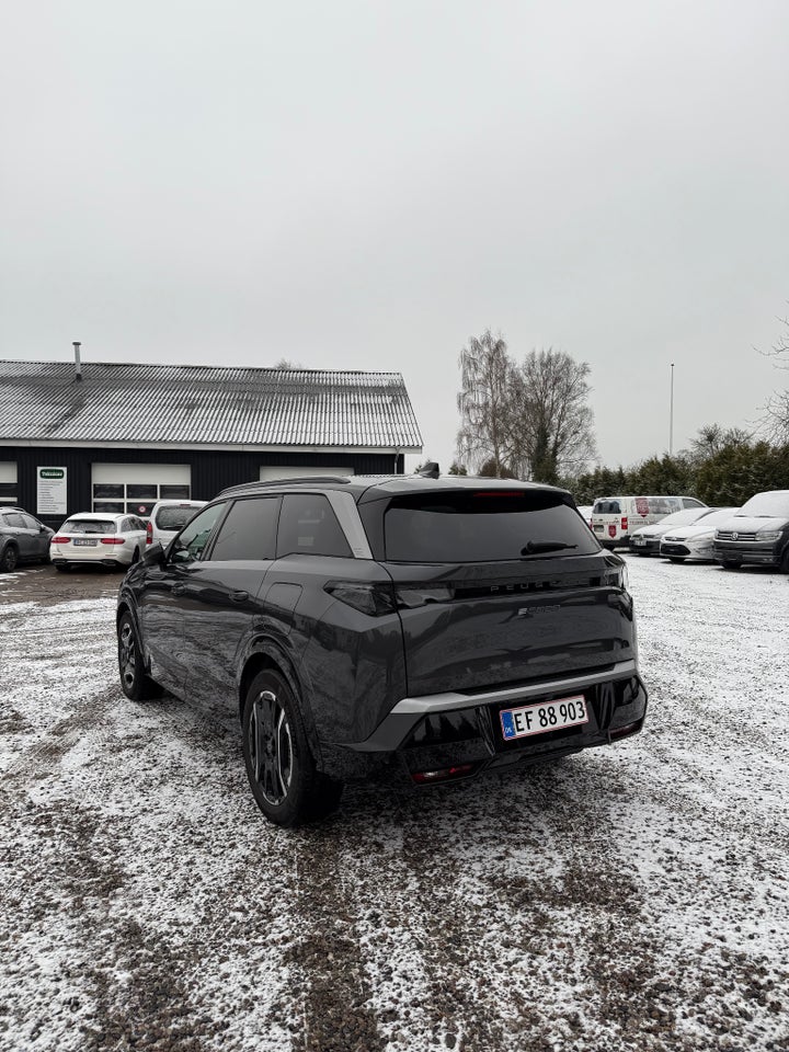 Peugeot e-5008 77 GT Pack 7prs 5d