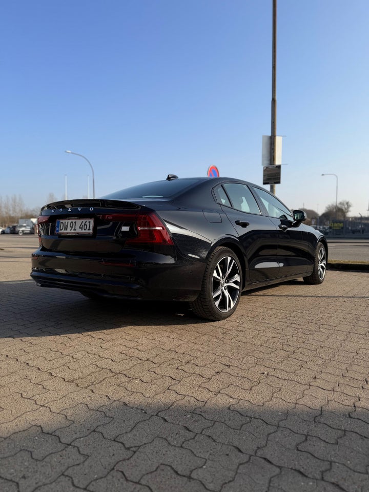 Volvo S60 2,0 T8 ReCharge Ultimate Dark aut. AWD 4d