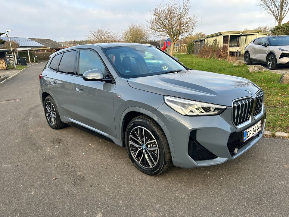 BMW iX1 xDrive30 M-Sport 5d