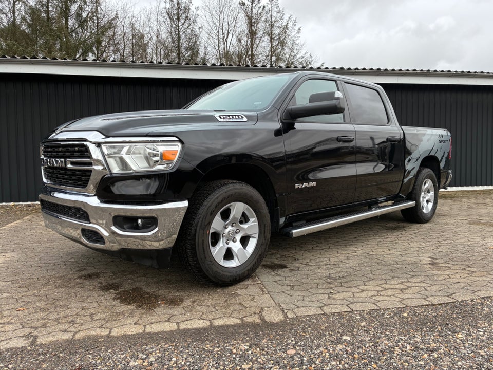 Dodge RAM 1500 5,7 V8 Hemi Built to Serve aut. 4d