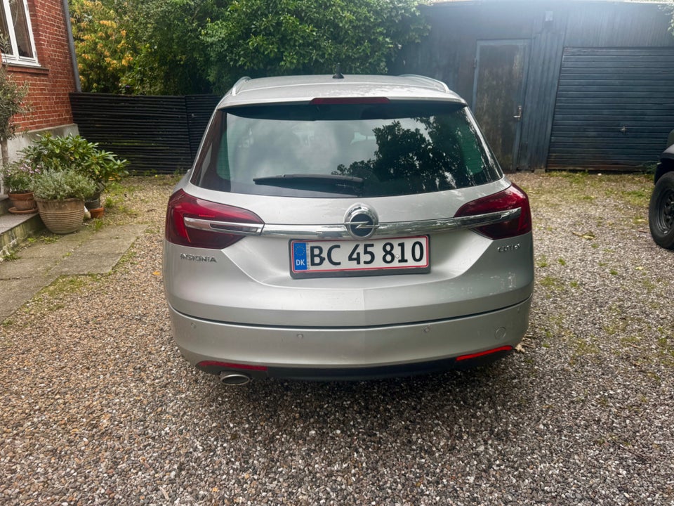 Opel Insignia 2,0 CDTi 170 Cosmo Country Tourer aut. 4x4 5d