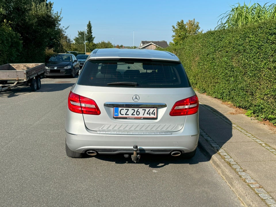 Mercedes B200 1,8 CDi BE 5d