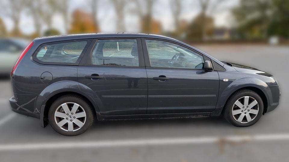 Ford Focus 1,6 Trend 100 5d