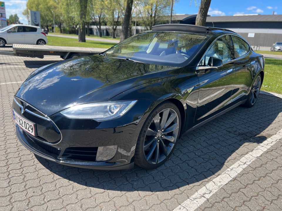 Tesla Model S 70D 5d