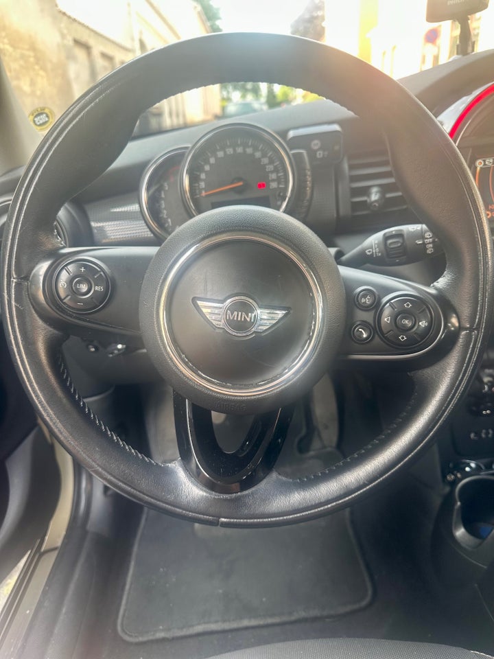 MINI Cooper 1,5 D 5d