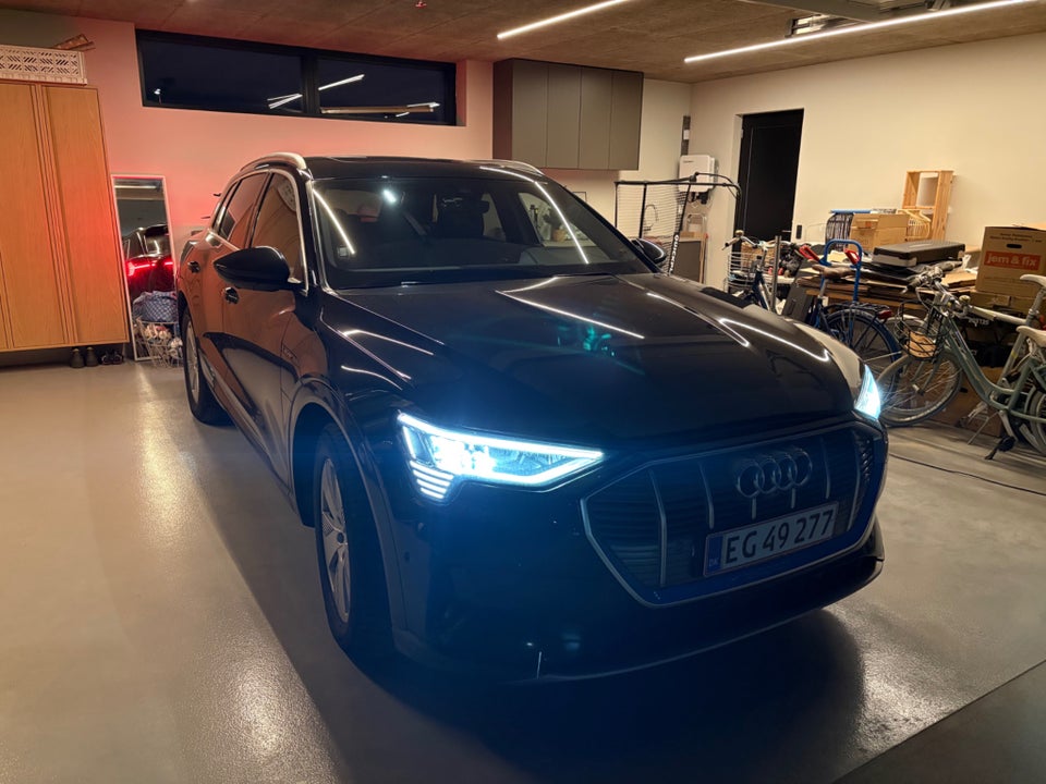Audi e-tron 55 Prestige quattro 5d