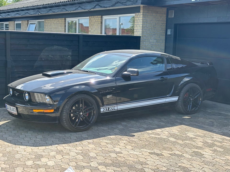 Ford Mustang 4,6 GT Coupé aut. 2d