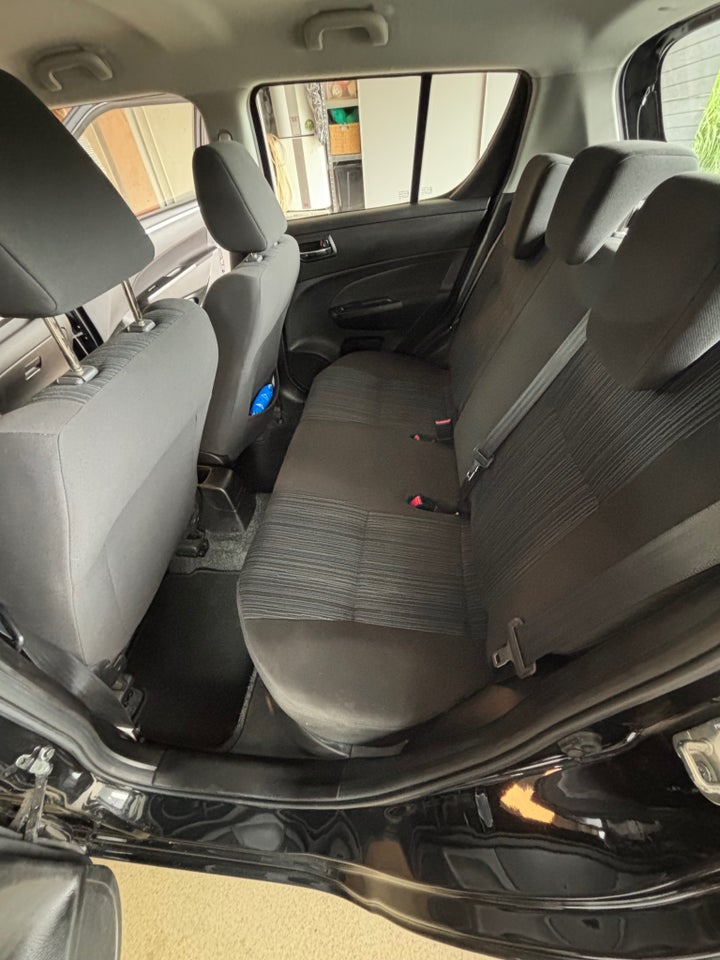 Suzuki Swift 1,2 Dualjet Comfort 5d