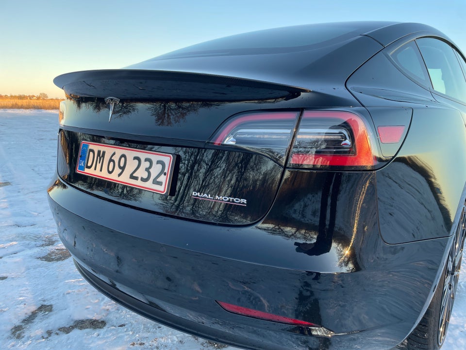 Tesla Model 3 Performance AWD 4d