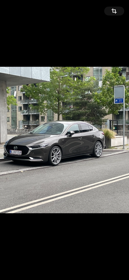 Mazda 3 2,0 e-SkyActiv-G 150 Sky aut. 4d