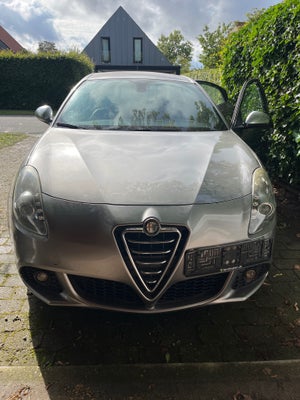 Alfa Romeo Giulietta 1,4 M-Air 170 Distinctive 5d
