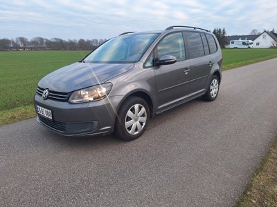VW Touran 1,6 TDi 105 Comfortline BMT 7prs 5d