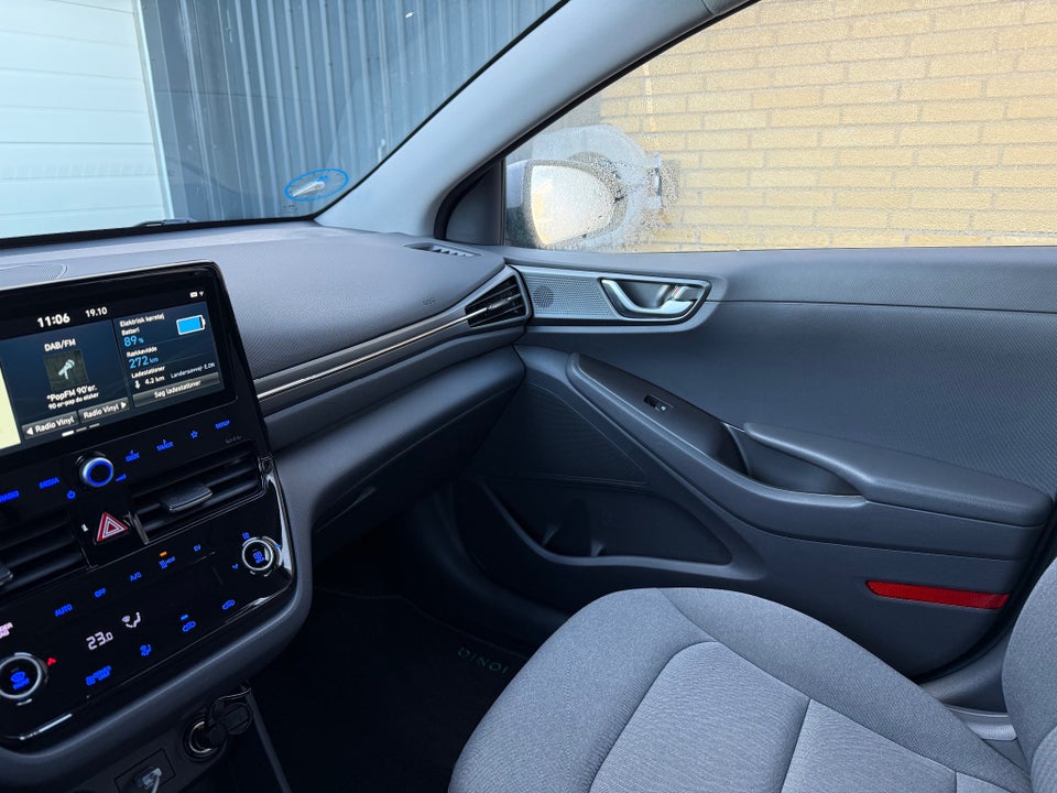 Hyundai Ioniq 40 EV Premium+ 5d